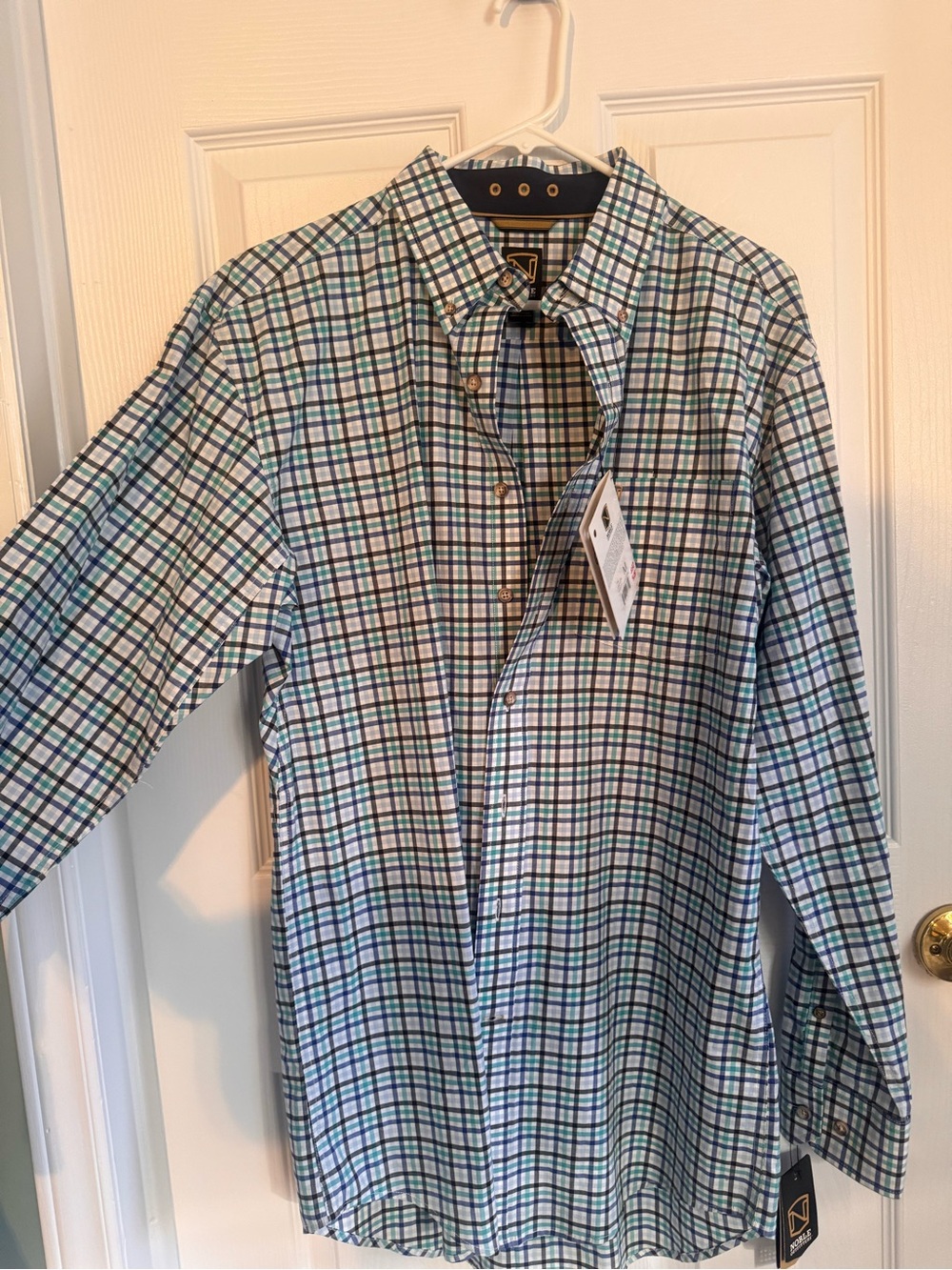 Casual Plaid Button-Down Shirt - Blue & Green